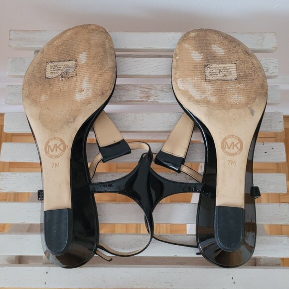 Michael Kors Wedged Black Patent Leather Sandals-Size 7 - Picture 10 of 12